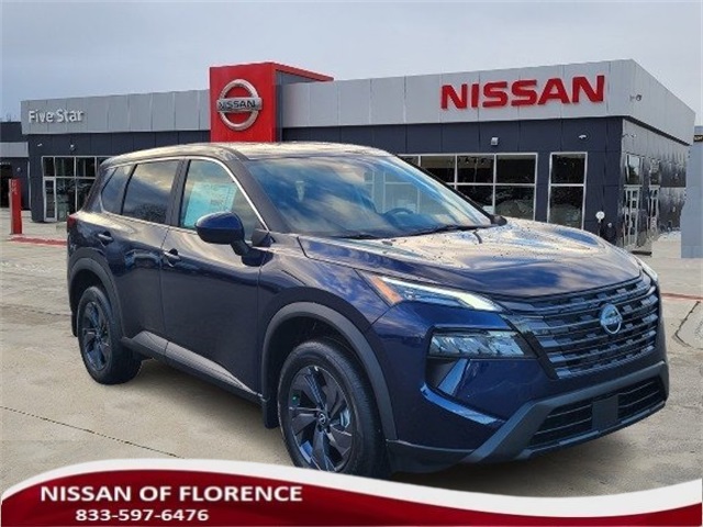 2026 Nissan Rogue SV's photo