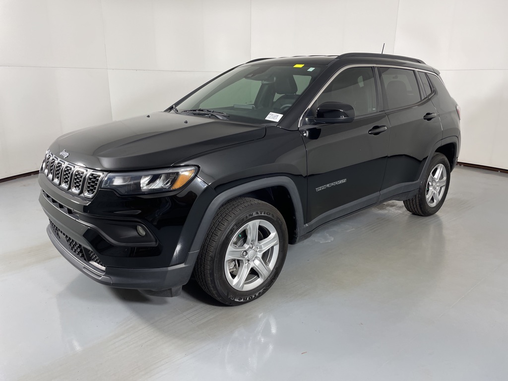 2024 Jeep Compass Latitude photo 4