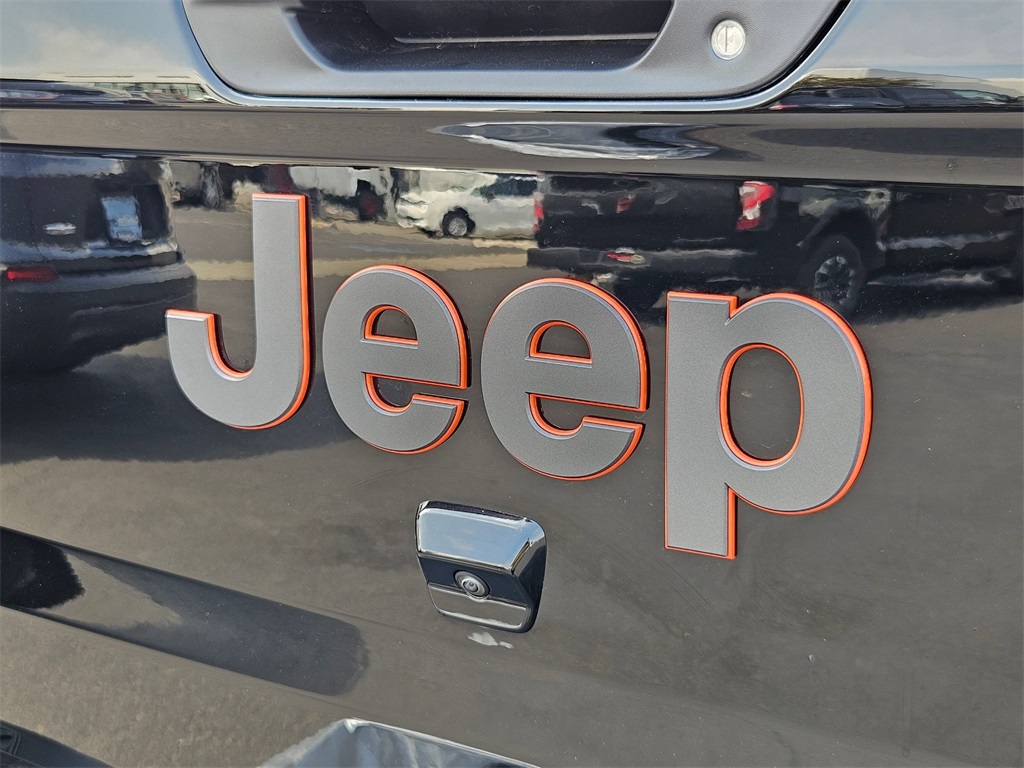 2025 Jeep Gladiator Mojave photo 28