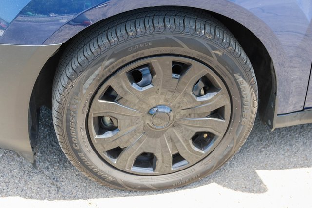 Used 2021 Blue Ford XL image 7