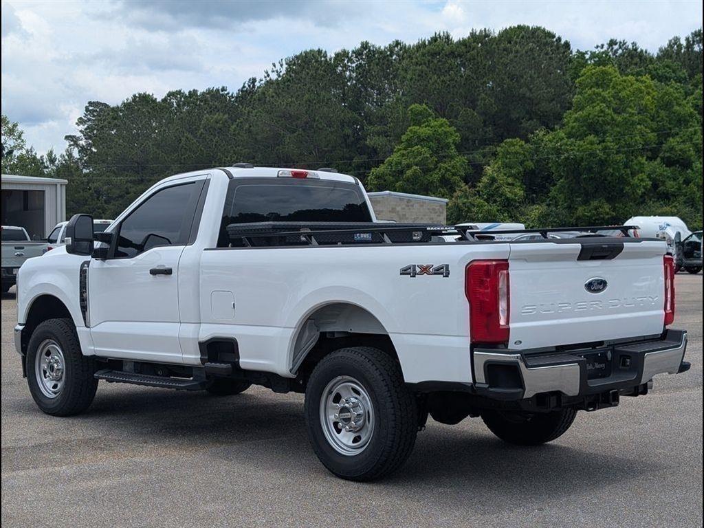 2024 Ford F-350 XL photo 3