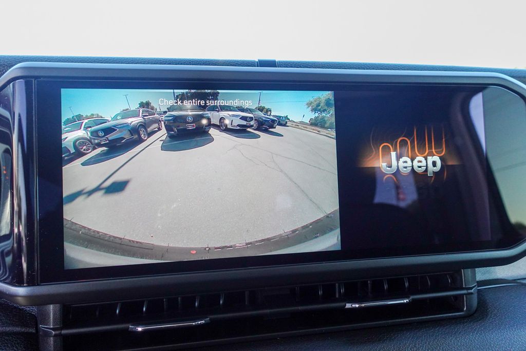 2024 Jeep Wrangler Sport S photo 19