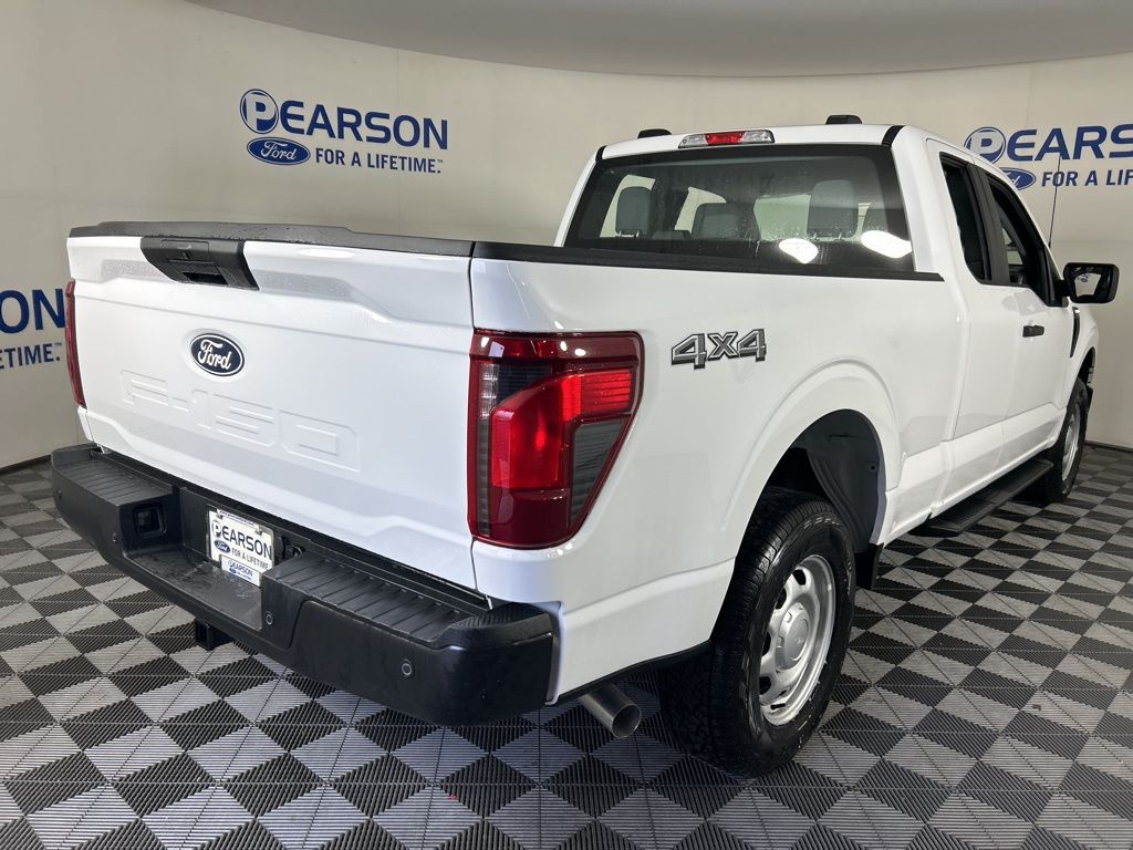 2025 Ford F-150 XL photo 2
