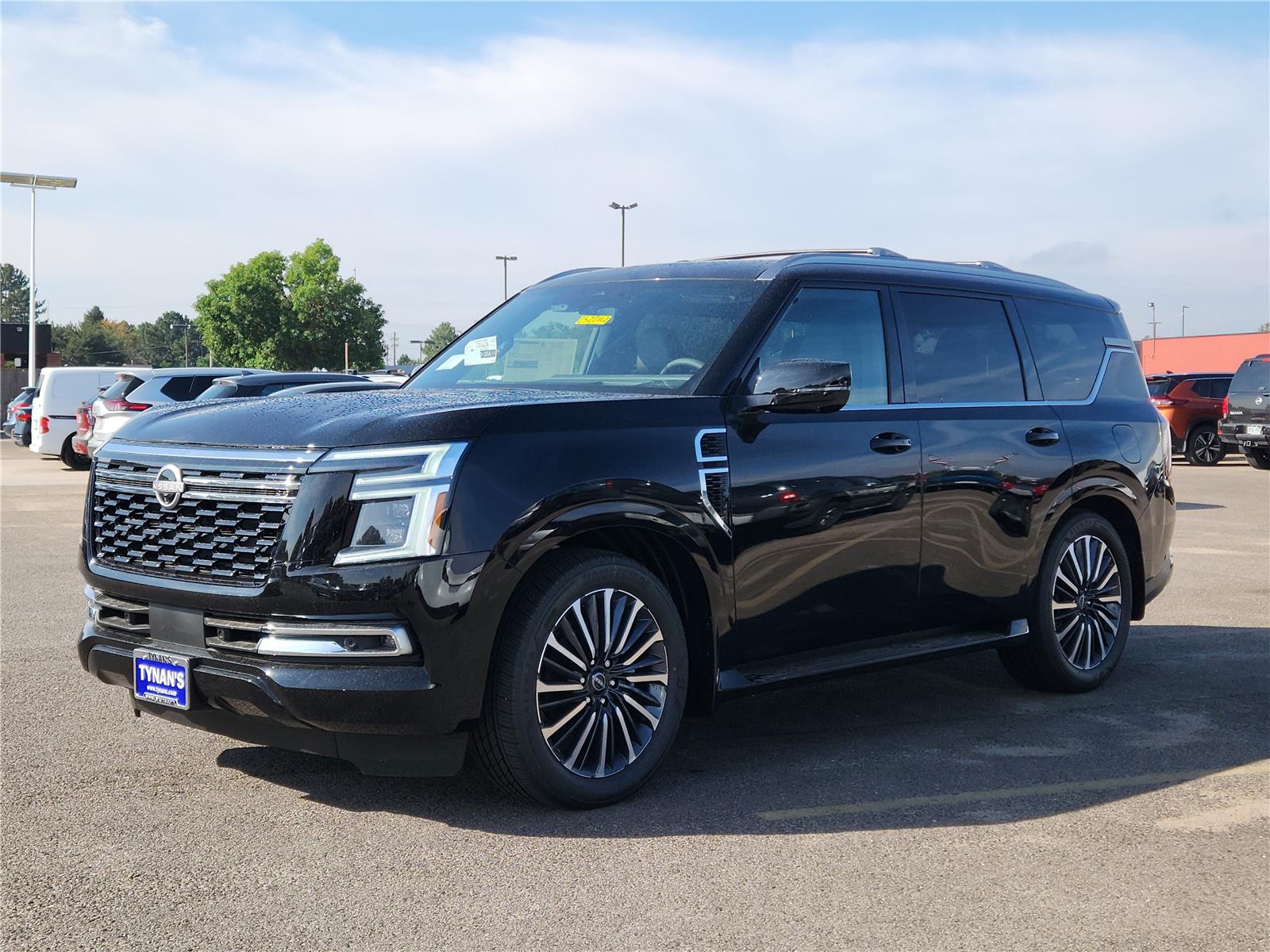 2025 Nissan Armada Platinum Reserve photo 5