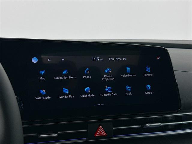 2025 Hyundai Elantra SEL Convenience photo 19