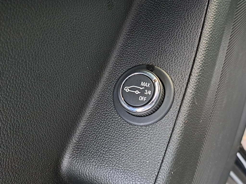 2023 Chevrolet Traverse Cloth photo 22