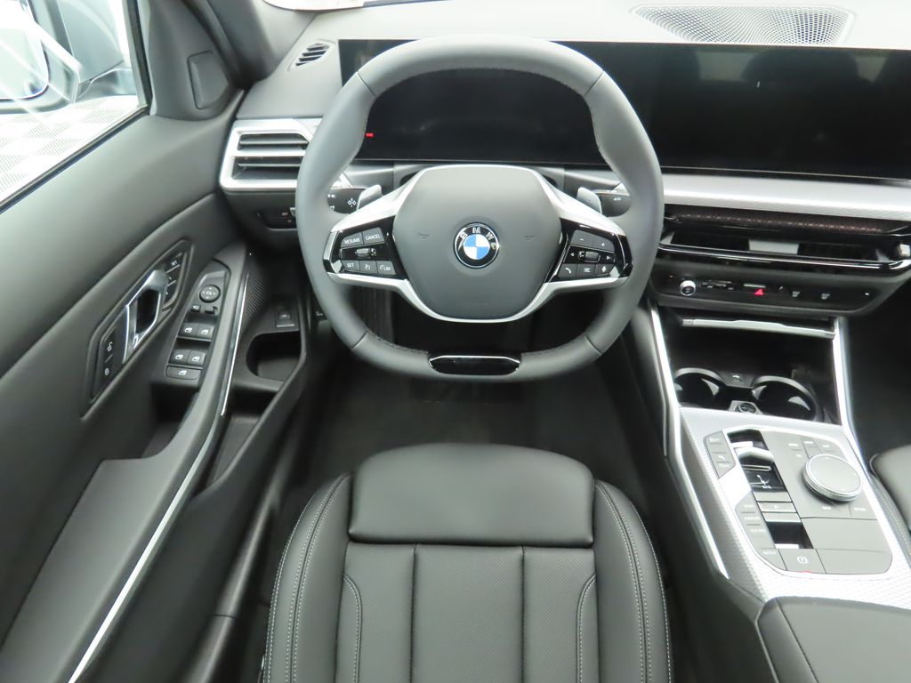 2025 Bmw 330i photo 10