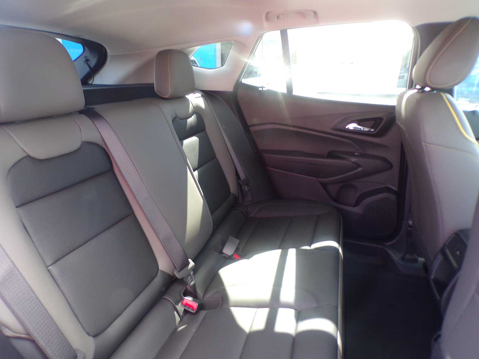 2025 Chevrolet Trax ACTIV photo 9