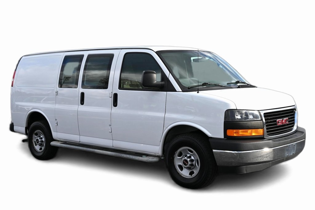 2017 Gmc Savana 2500 Cargo photo 2