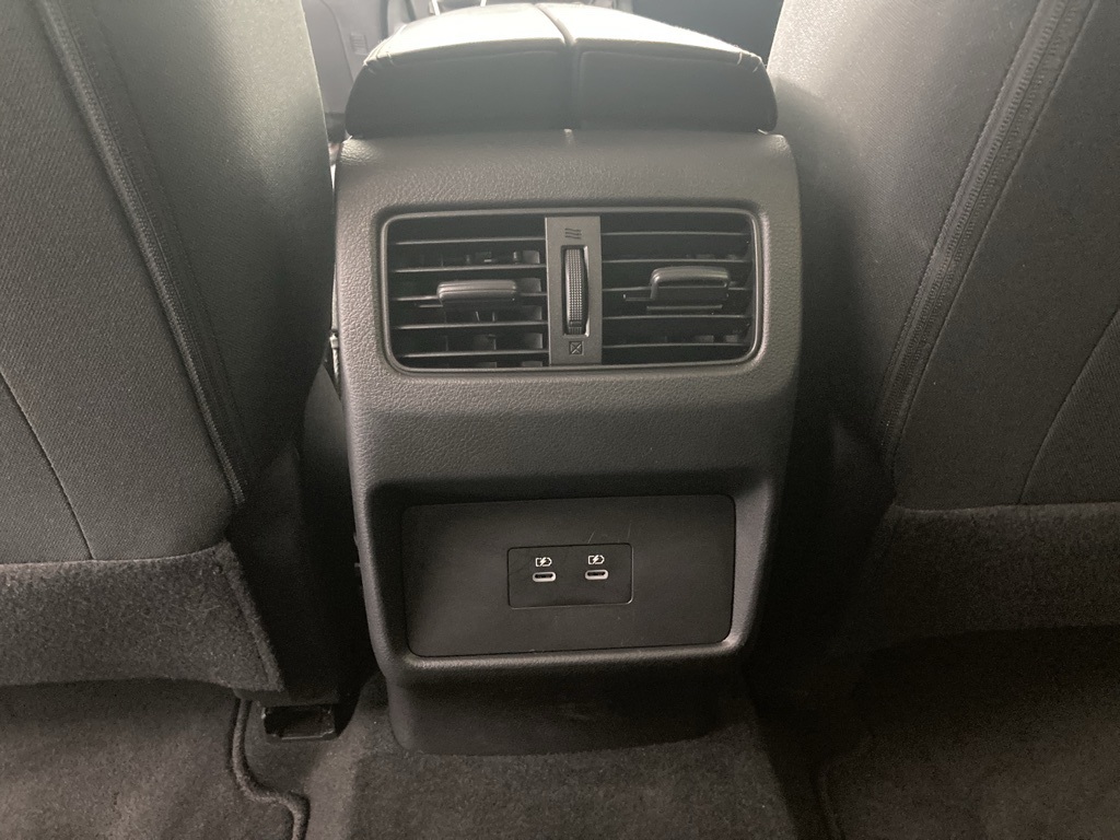 2024 Nissan Rogue SV photo 14