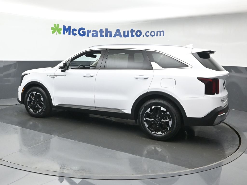 2024 Kia Sorento S photo 17