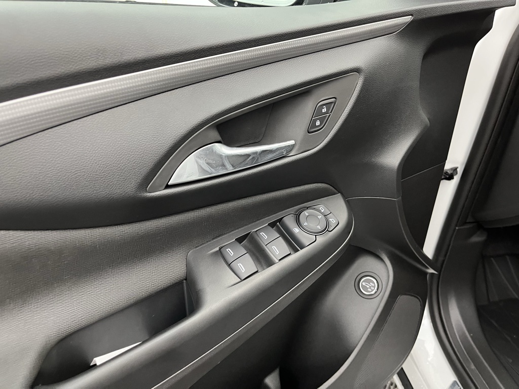 2025 Buick Envista Avenir photo 15
