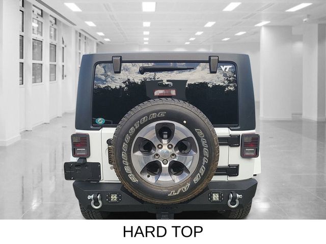 2018 Jeep Wrangler Sahara photo 4