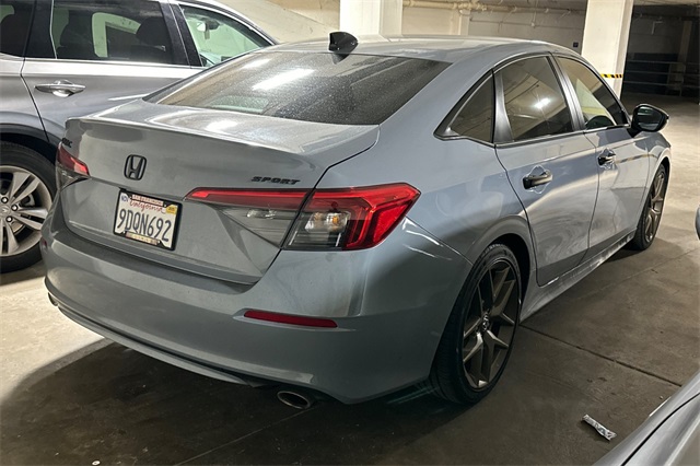 2022 Honda Civic Sport photo 3