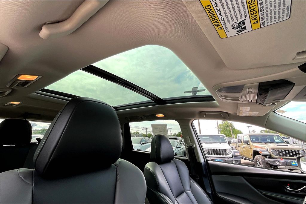 2023 Subaru Ascent Onyx Edition photo 20