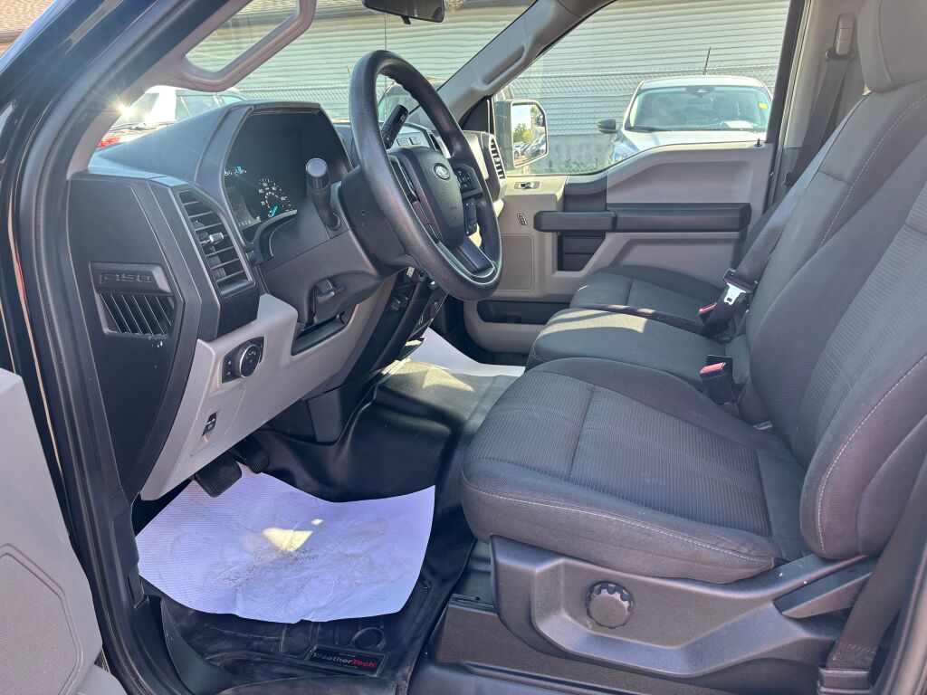 2020 Ford F-150 XL photo 9