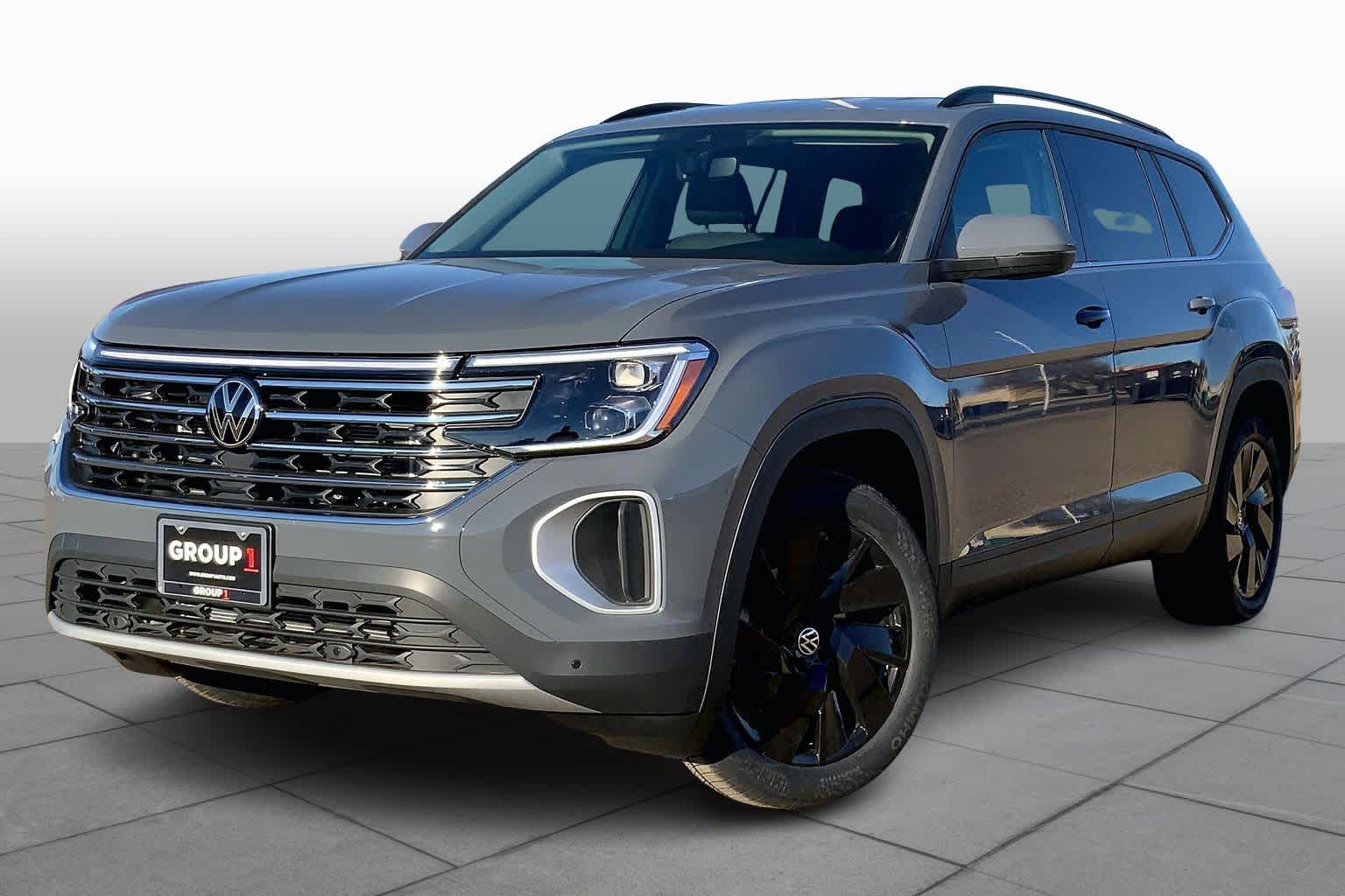 2026 Volkswagen Atlas SE w/Tech's photo