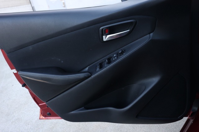2018 Toyota Yaris iA Base photo 21