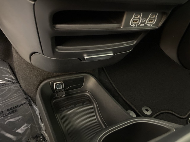 2025 Chrysler Pacifica photo 31