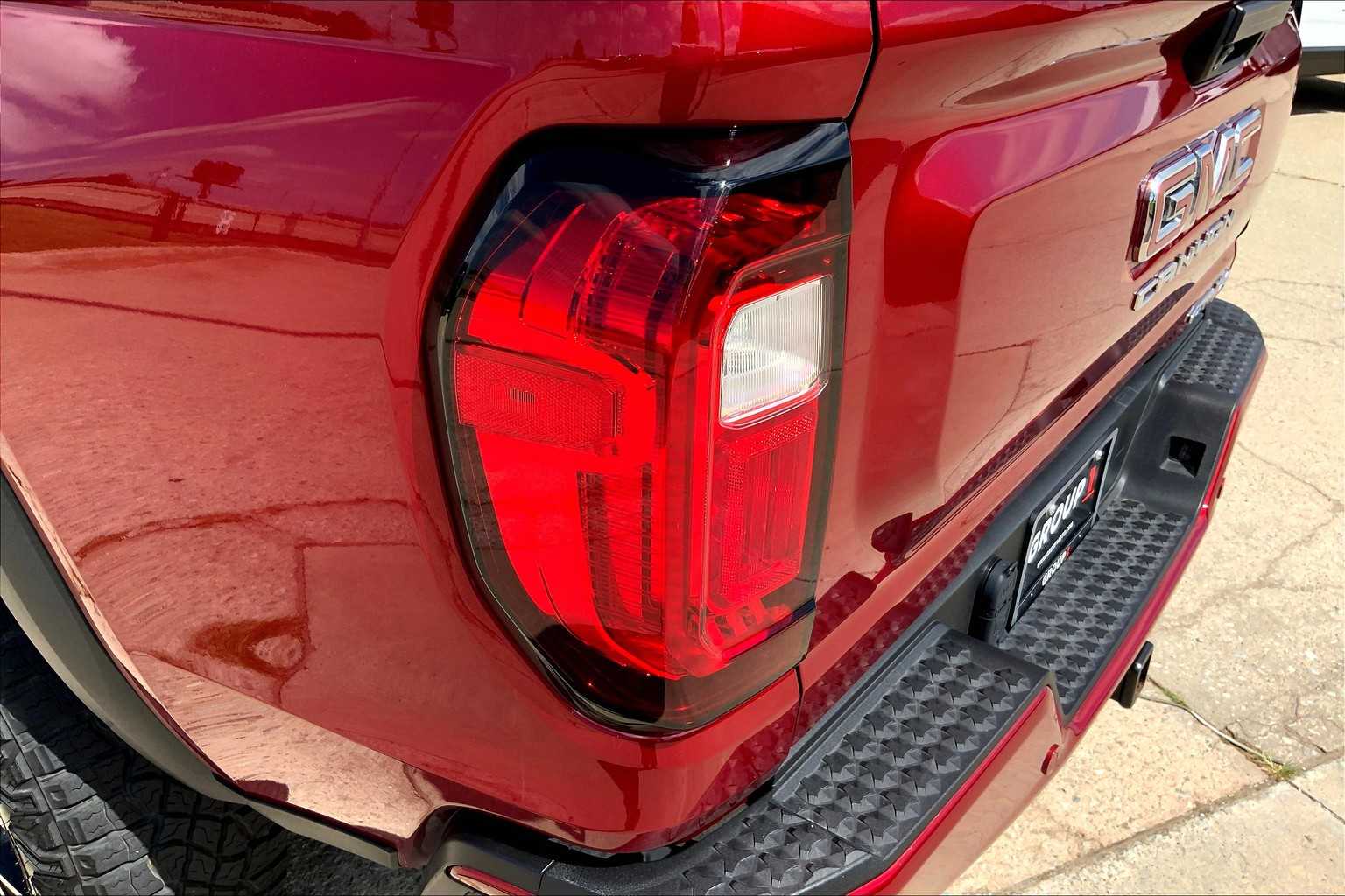 2023 Gmc Canyon AT4X photo 26