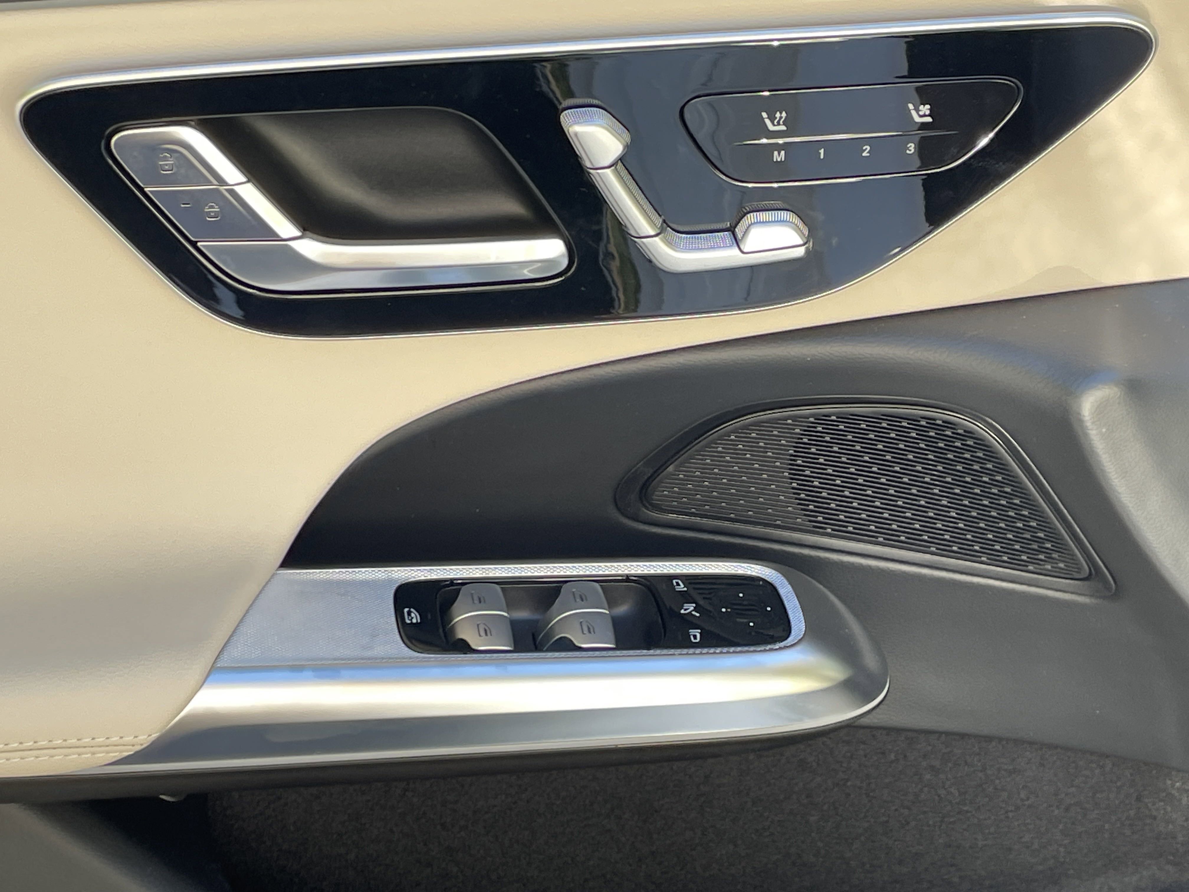 2026 Mercedes Benz E 350 Sedan photo 5