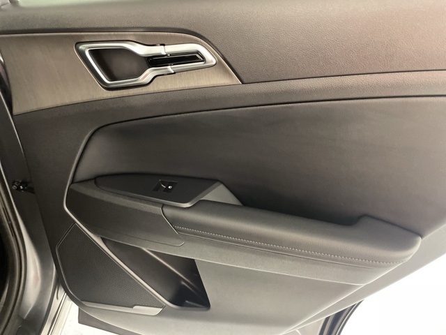2026 Kia Sportage EX X-Line photo 32