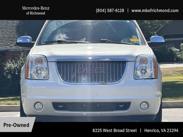 2014 Gmc Yukon XL SLT 1500 photo 2