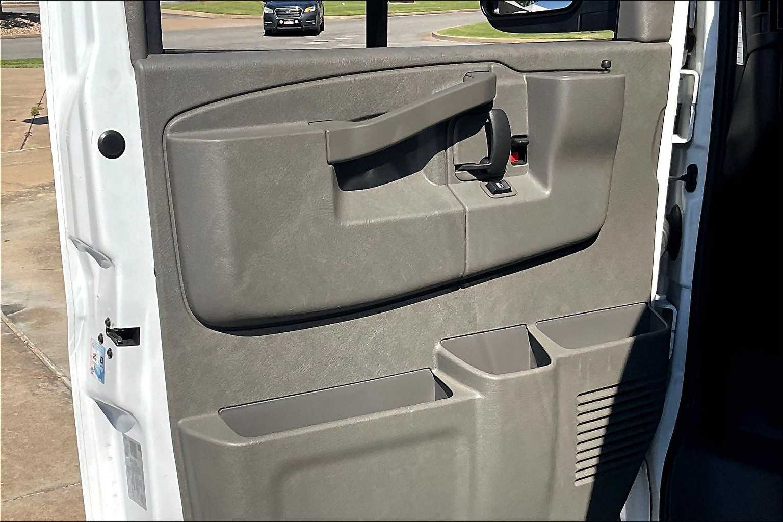 2023 Chevrolet Express LS photo 18