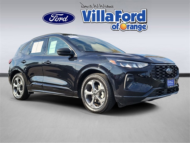 2023 Ford Escape ST-Line's photo