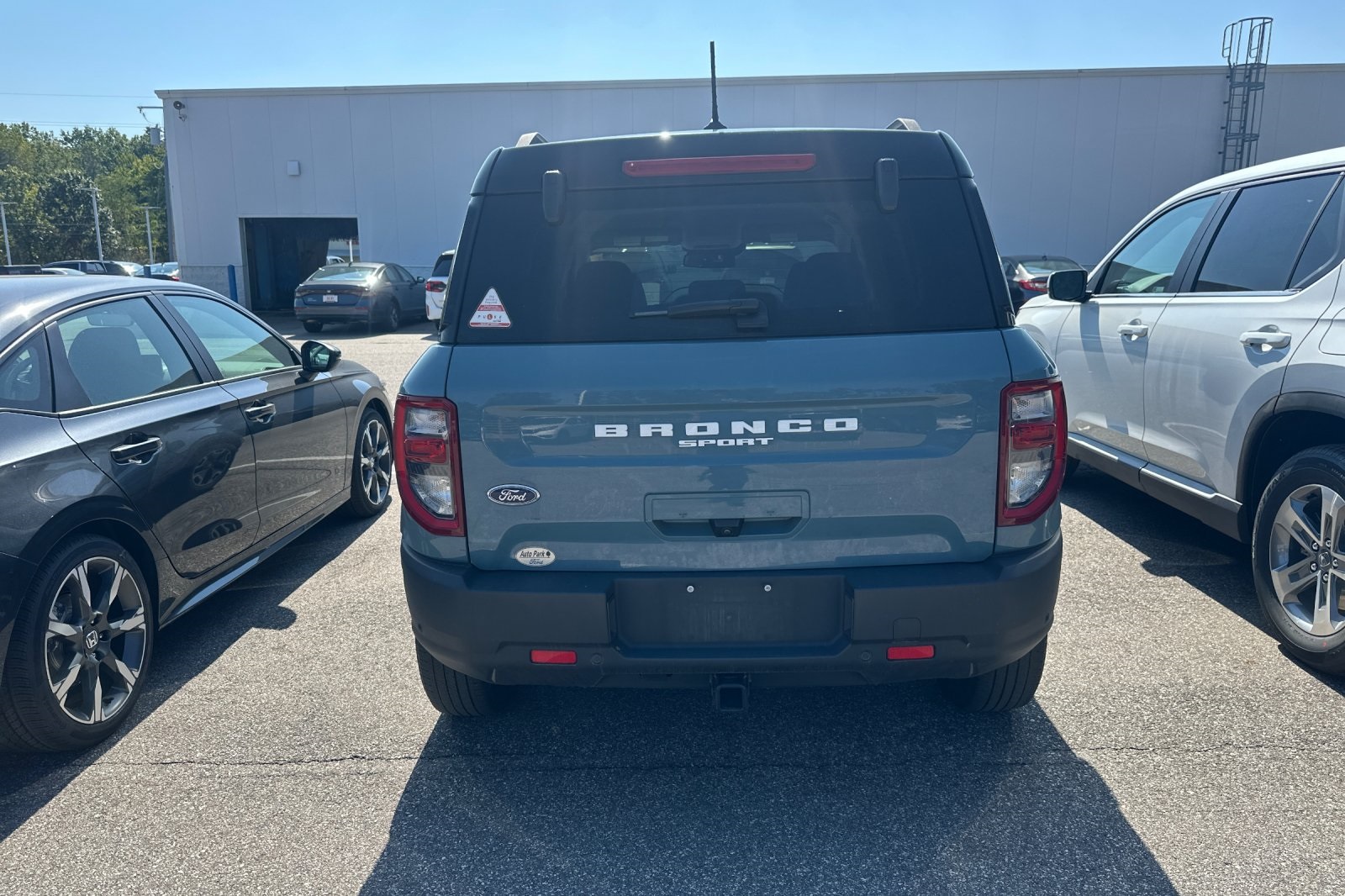 2021 Ford Bronco Sport Outer Banks photo 2