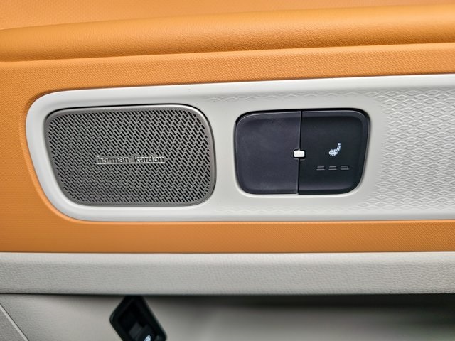 2025 Volkswagen ID. Buzz photo 35