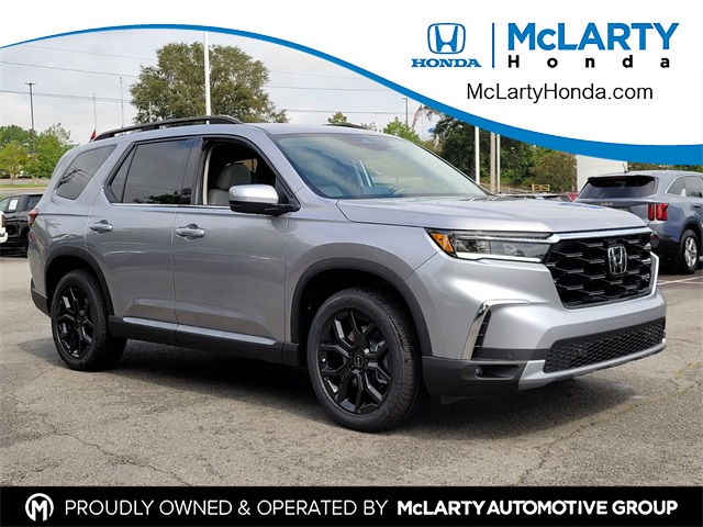 2025 Honda Pilot Touring's photo