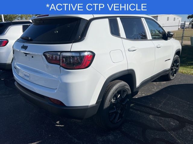 2026 Jeep Compass Latitude Altitude Special Edition photo 4