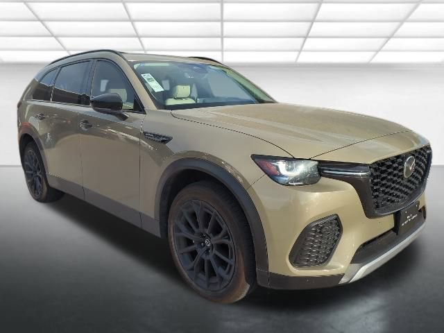 2025 Mazda CX-70 Premium's photo