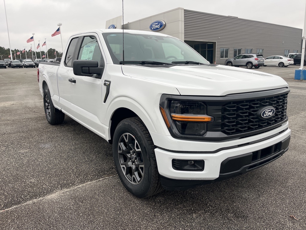 2025 Ford F-150 STX photo 3
