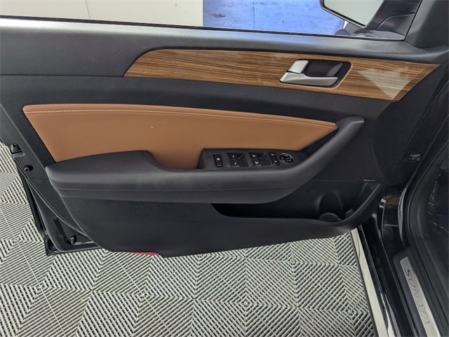 2015 Hyundai Sonata Limited photo 15