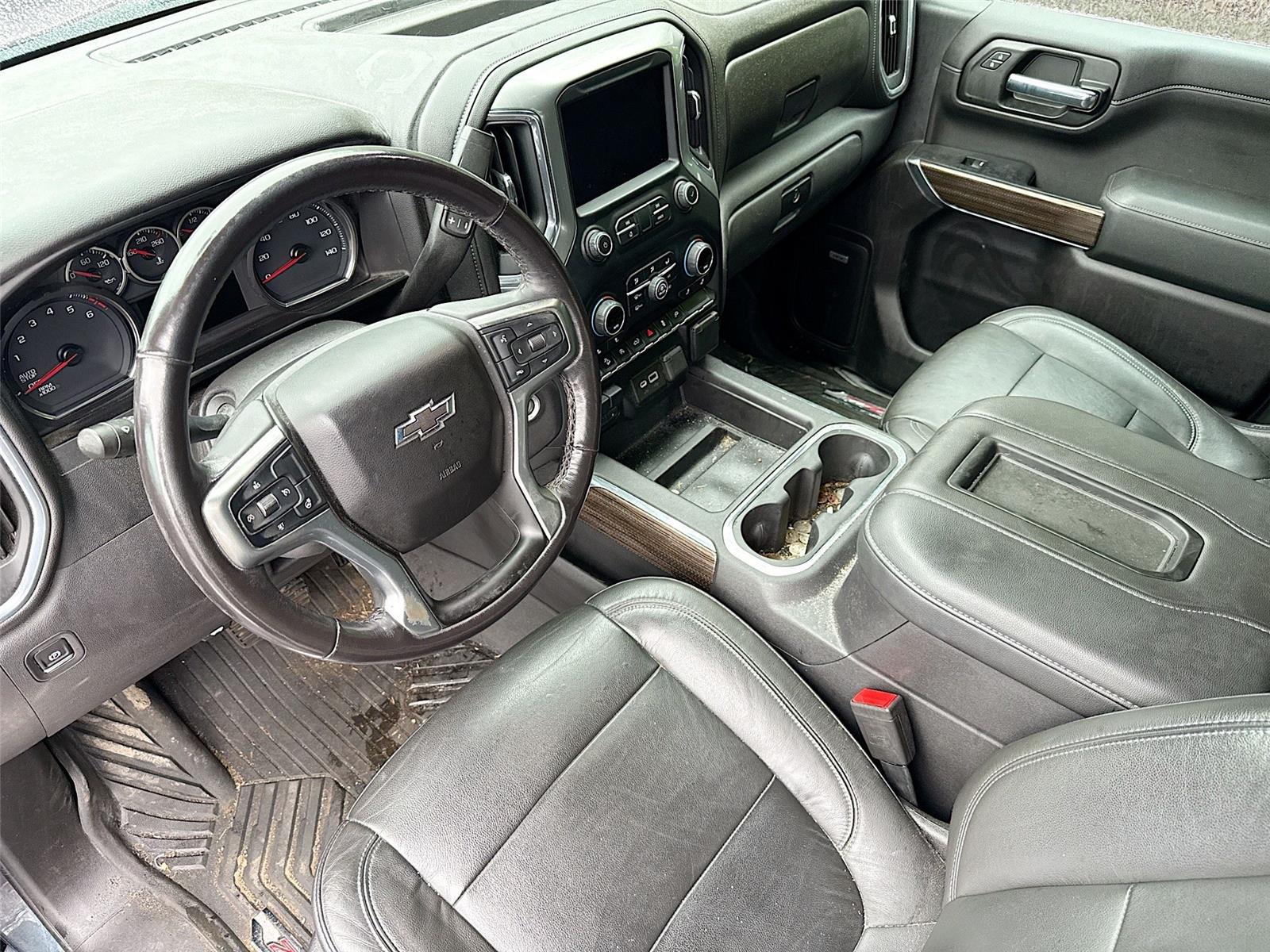 2020 Chevrolet Silverado 1500 RST photo 4