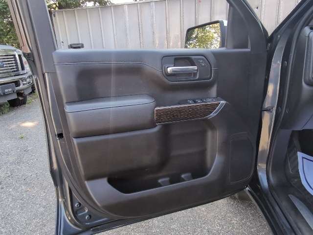 2019 Gmc Sierra 1500 SLE photo 18