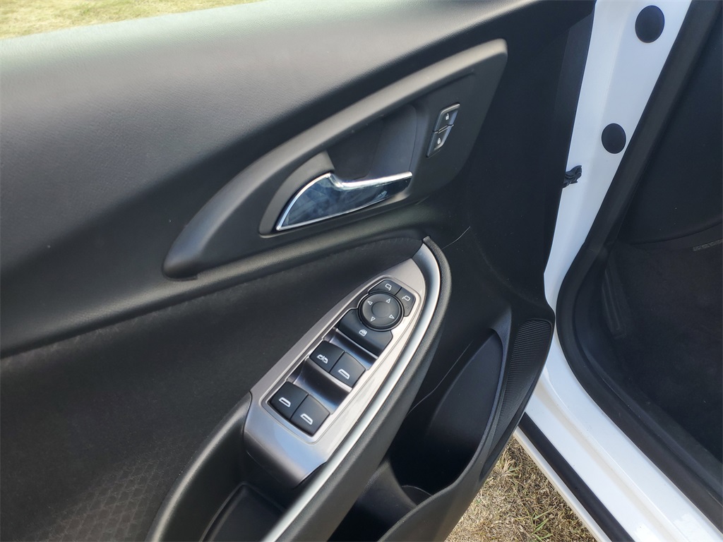 2024 Chevrolet Malibu 1LT photo 9