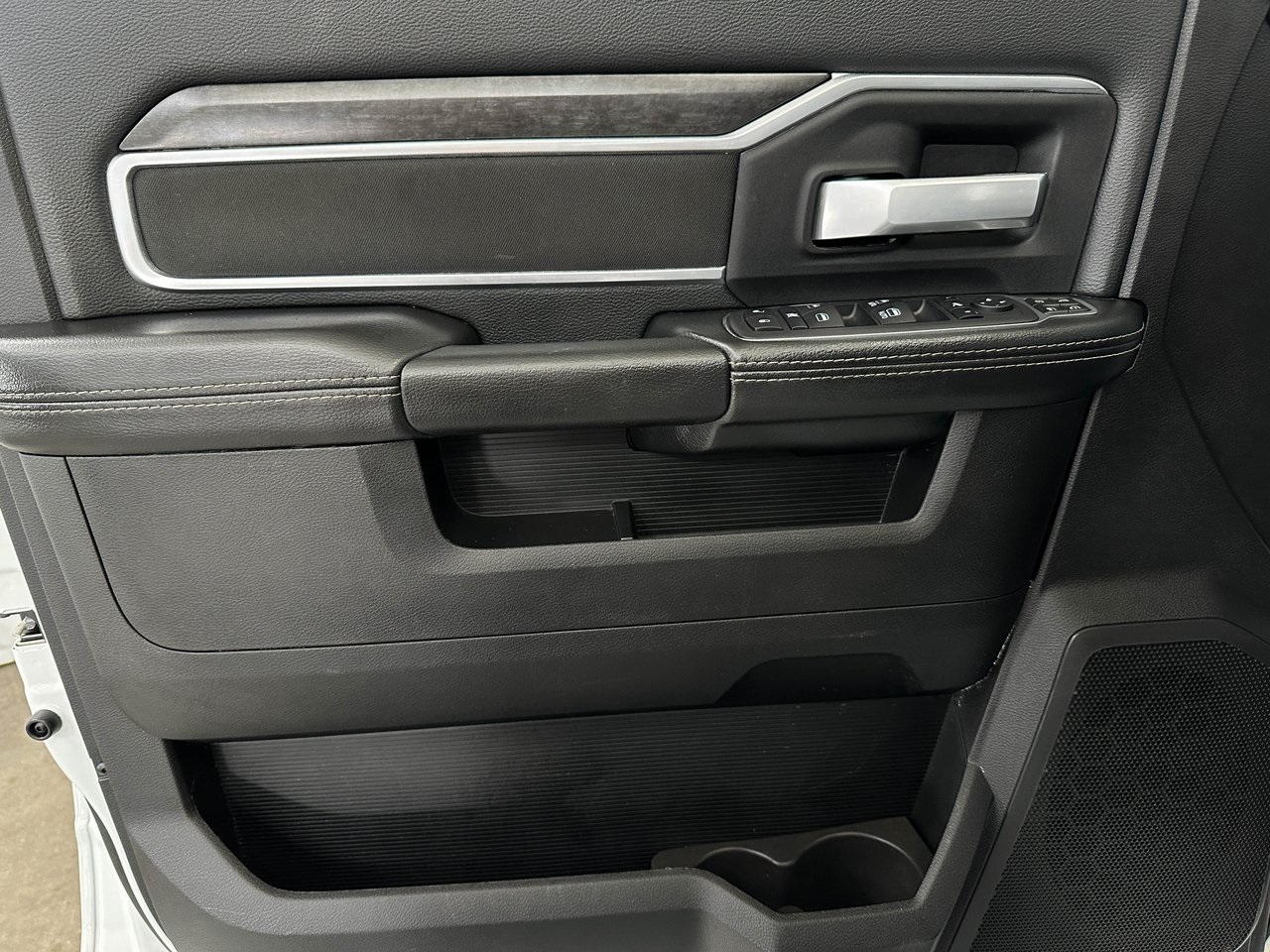 2024 Ram 2500 Big Horn photo 20