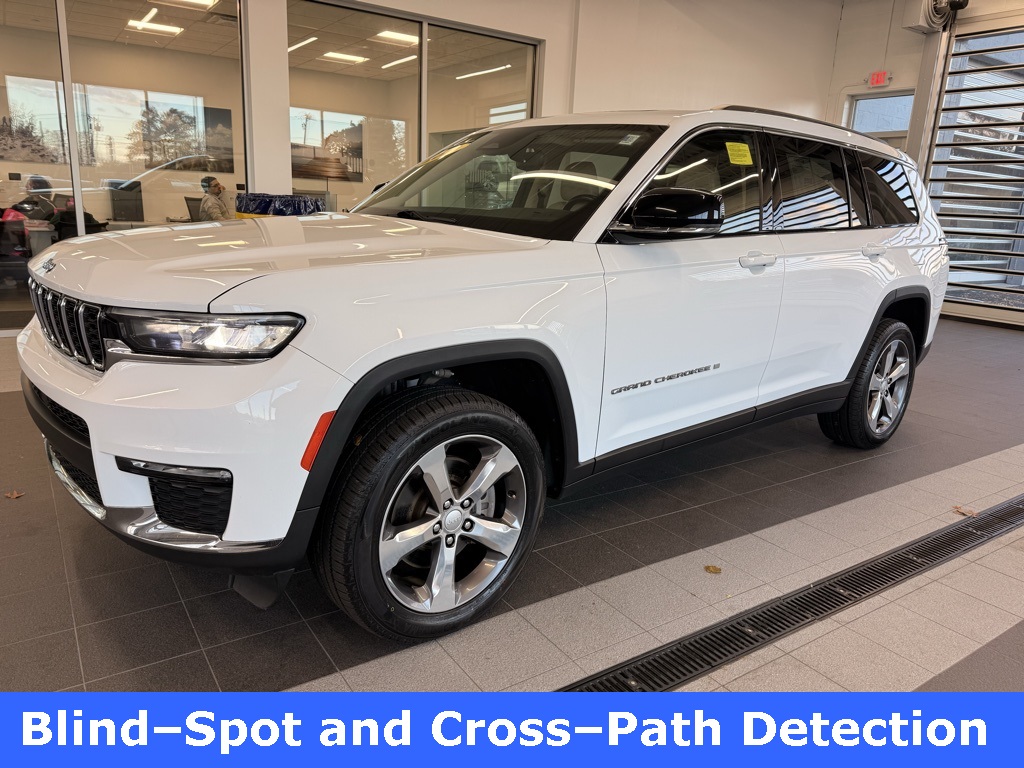 2021 Jeep Grand Cherokee Limited photo 3