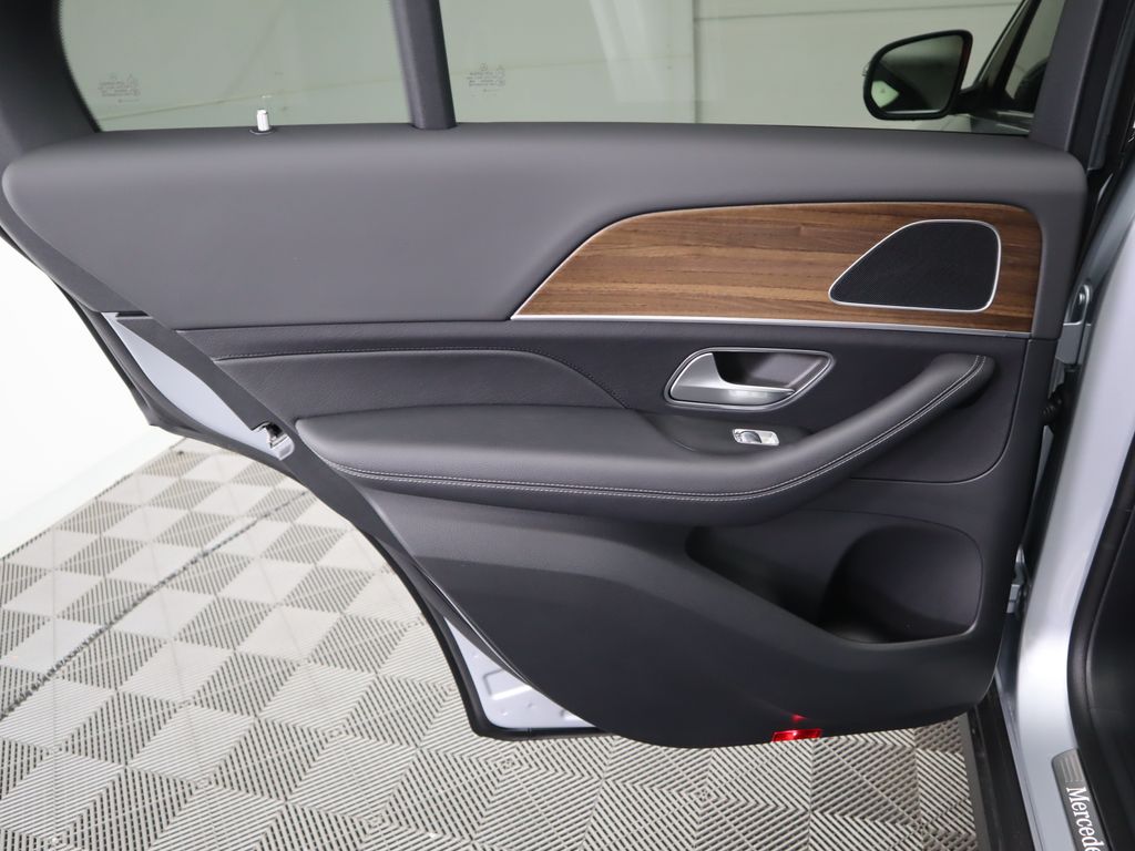 2025 Mercedes Benz GLE 350 4MATIC photo 25