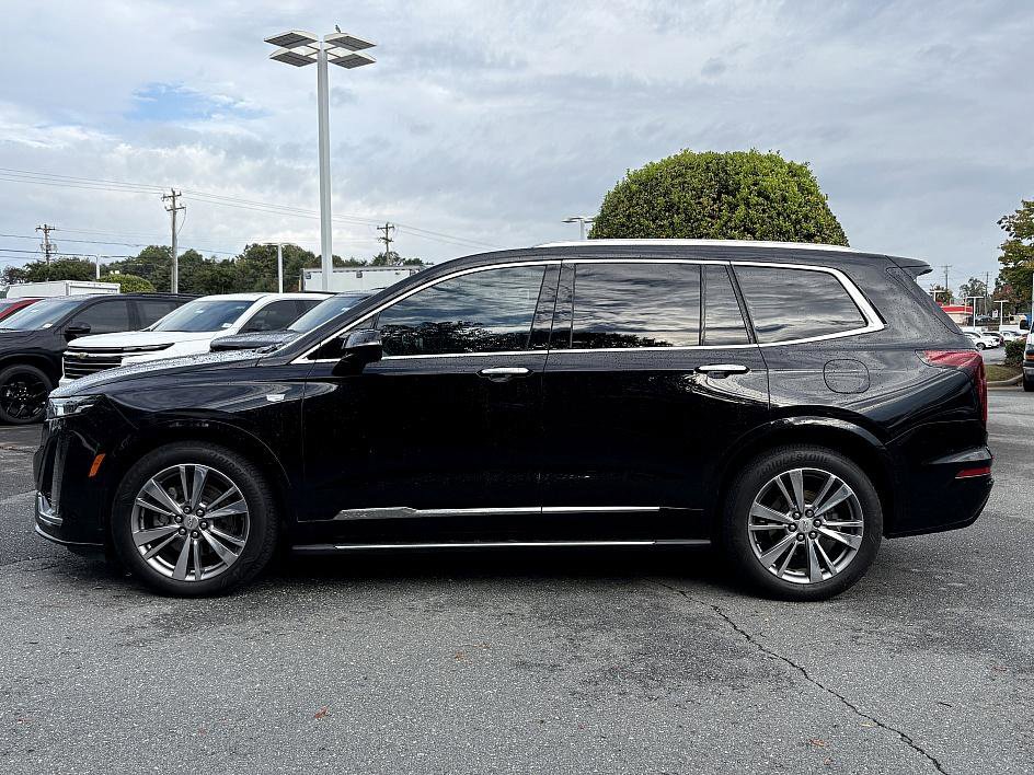 2020 Cadillac XT6 Premium Luxury photo 2