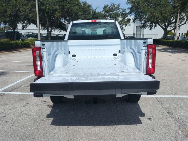 2026 Ford F-250 photo 13