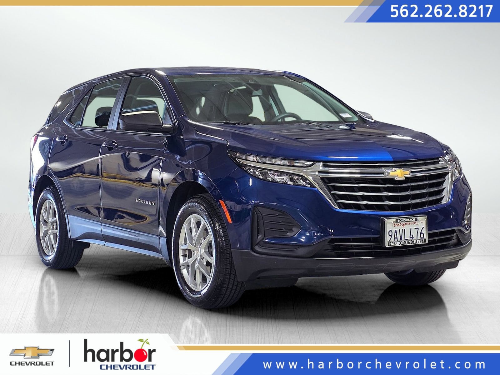 2022 Chevrolet Equinox LS's photo