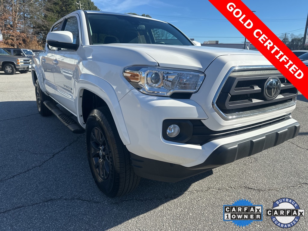 2022 Toyota Tacoma SR5's photo
