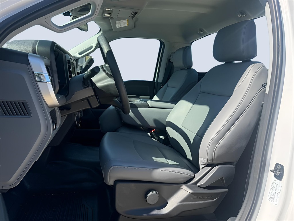 2024 Ford F-450 XL photo 9