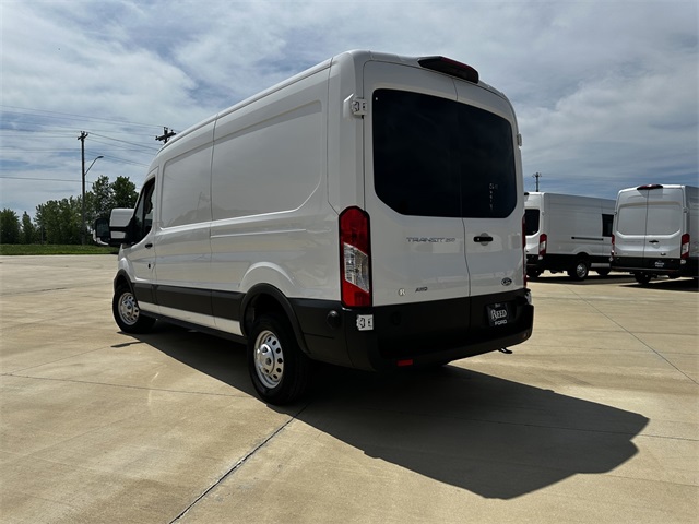 2024 Ford Transit photo 4
