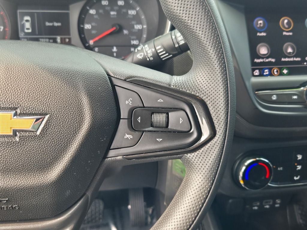 2022 Chevrolet Trailblazer LS photo 22
