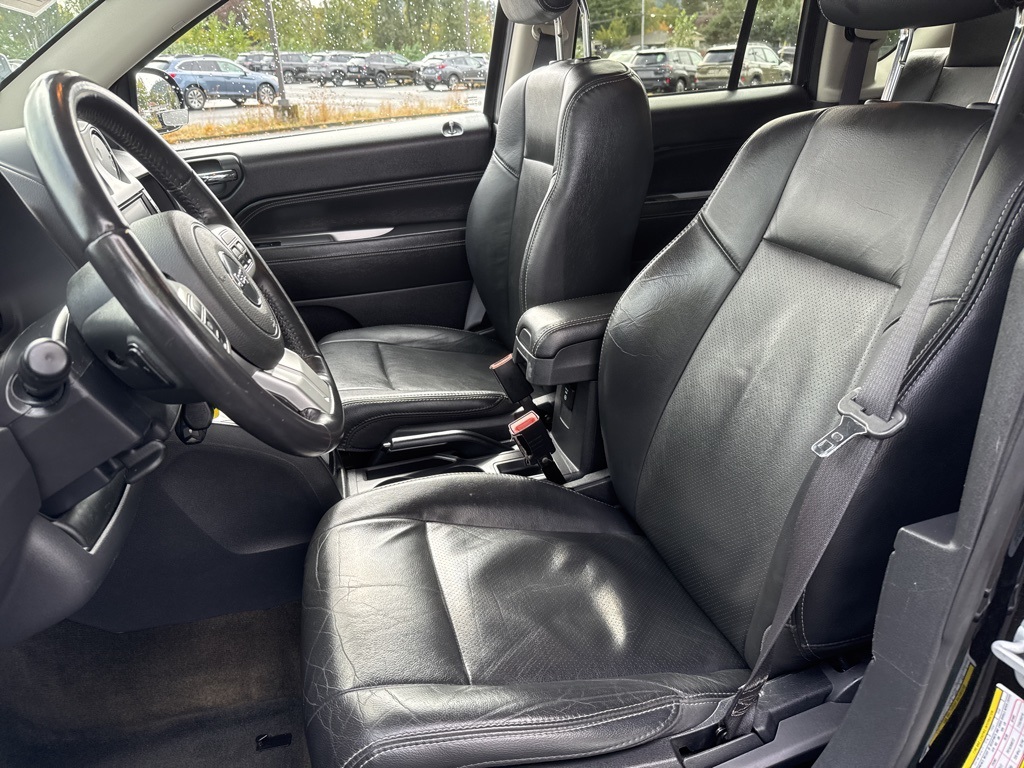 2017 Jeep Compass Latitude High Altitude photo 12